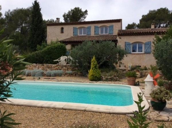 JOLIE MAISON PROVENCALE DE 5 PIECES