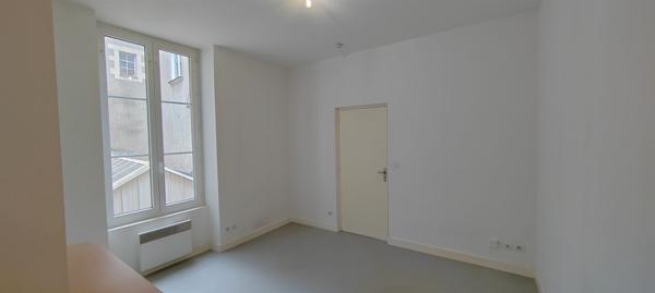 APPARTEMENT CENTRE VILLE