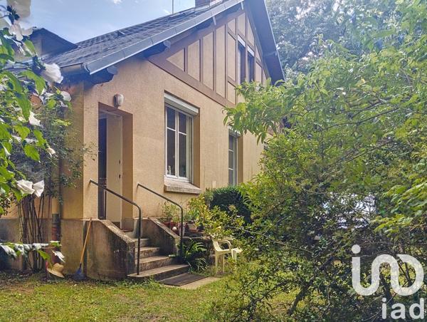Maison à vendre 10 pièces 241 m² Bourg-et-Comin