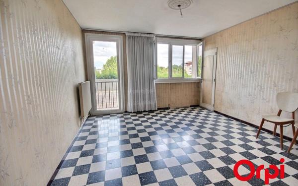 Appartement à vendre    3 pièces • 56,23 m2 Marseille 11