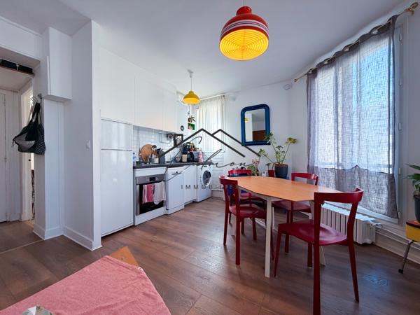 Appartement
         3 pièces
        - 41 m² Exclusivité 340 000 € *