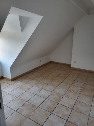 Appartement F2bis 3ème étage GAILLON