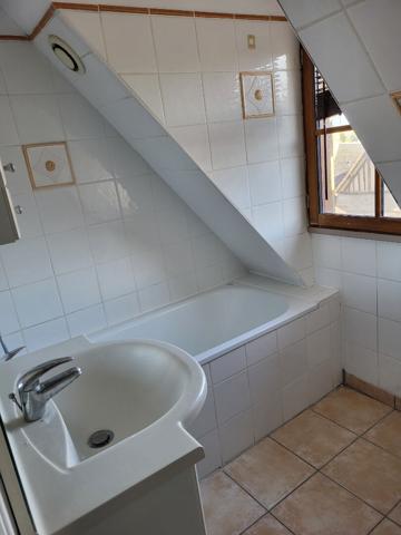 Appartement F2bis 3ème étage GAILLON