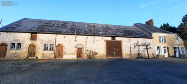 Corps de ferme à vendre à Levroux dans l'Indre (36110), ref : LV055