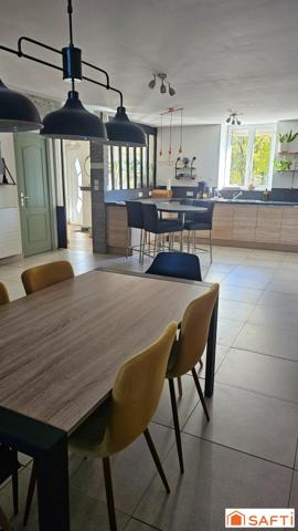 Une belle opportunité de conjuguer habitation et passion dans un cadre privilégié.