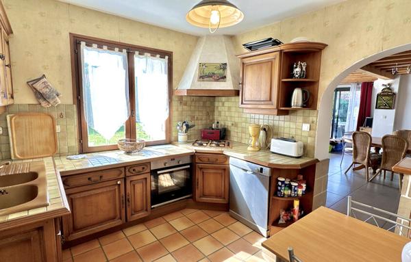 MAISON 4 CHAMBRES - PIZANCON