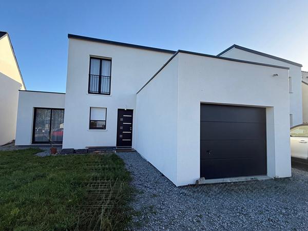 Maison récente de 5 pièces à Ploërmel (56800)
