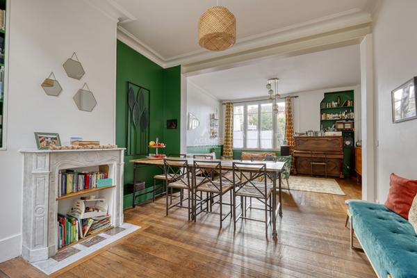 Maison Nanterre 8 pièce(s) 140 m2 €765 000 ** - Référence 15351