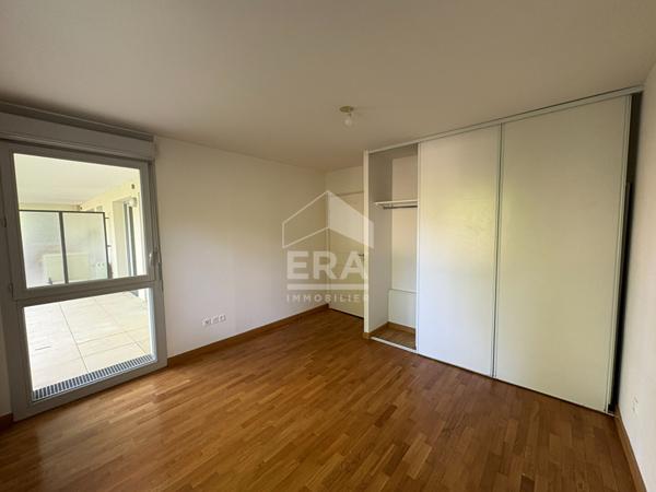 Appartement Guyancourt 2 pièce(s) 47.97 m2