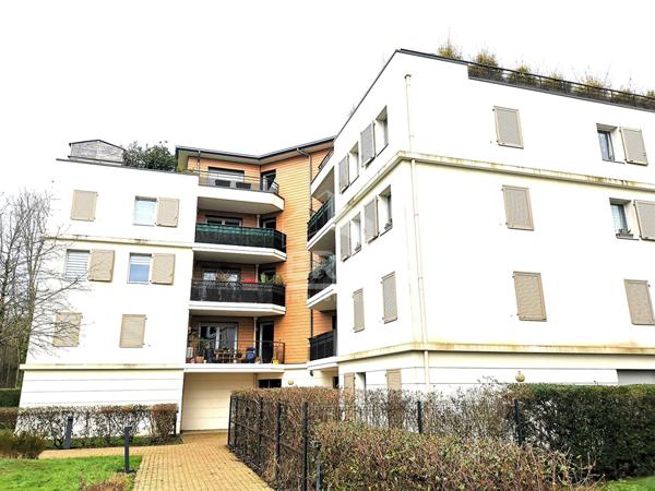 Appartement Guyancourt 2 pièce(s) 47.97 m2