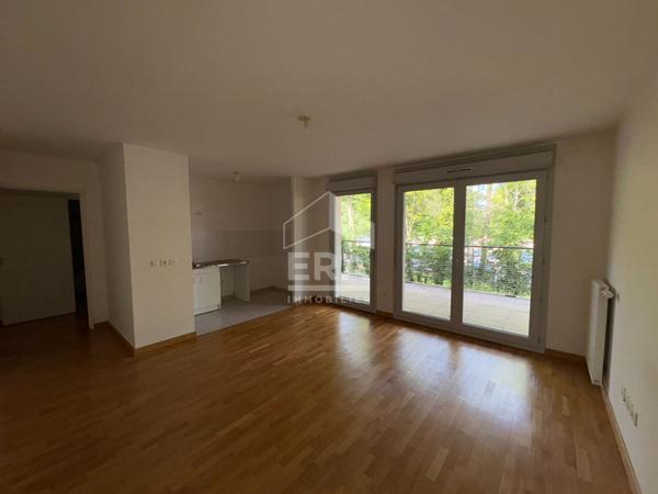 Appartement Guyancourt 2 pièce(s) 47.97 m2