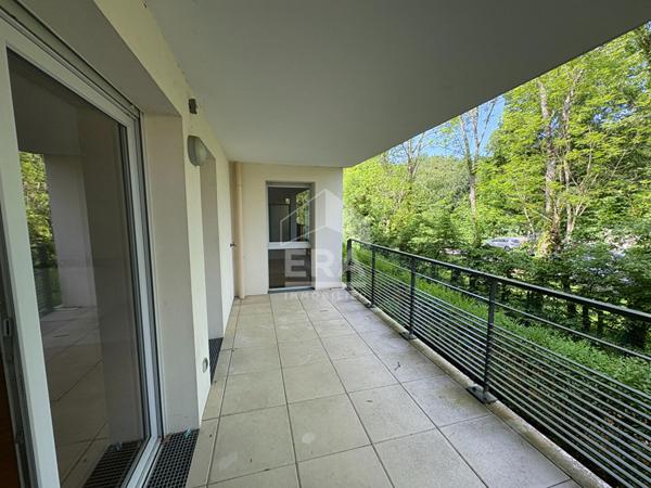 Appartement Guyancourt 2 pièce(s) 47.97 m2