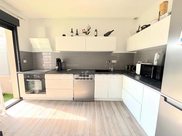 Maison à vendre 4 pièces ROCHEVILLE (06)