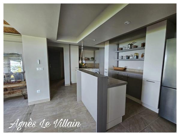 Villa + Appartement T3 Vue Mer et Morne avec Piscine sur 3 500 m2