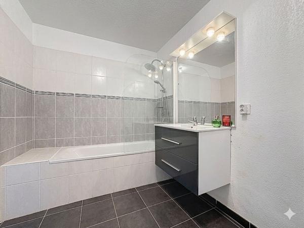 Appartement Marseille 2 pièce(s) 42 m2