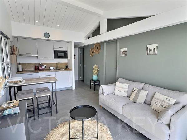 Villa à vendre avec piscine - Le Bois Plage en Ré
