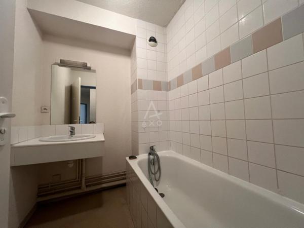 T2 53 m² avec parking couvert  Bordeaux Tondu  À 2 min du tram