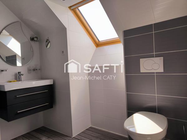 Maison de 136 m² sur 2857 m² de jardin