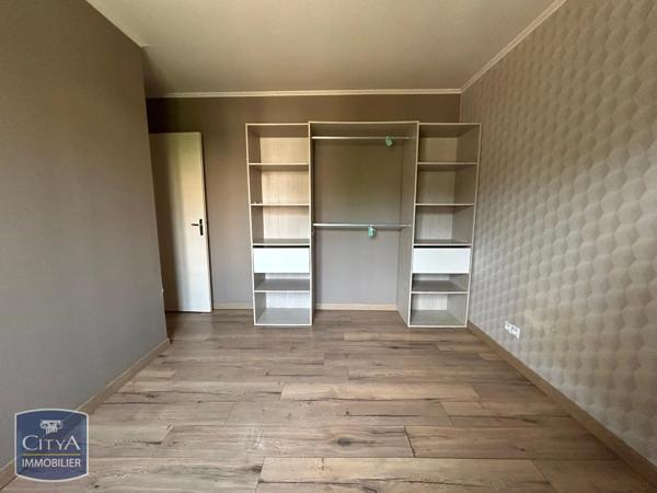 Appartement à louer 3 pièces 74.74m² Le Mans (72000)