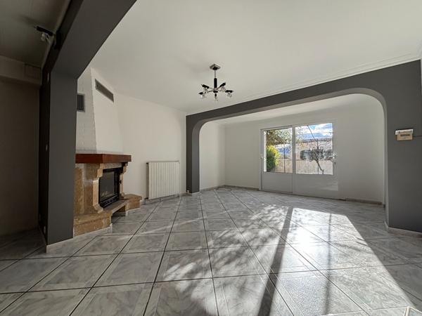 A VENDRE en EXCLUSIVITE Maison Château Arnoux Saint Auban 3 pièce(s) 91.16 m2