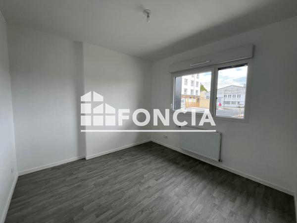 Location Appartement 3 pièces 62.84 m² - Laval 53000