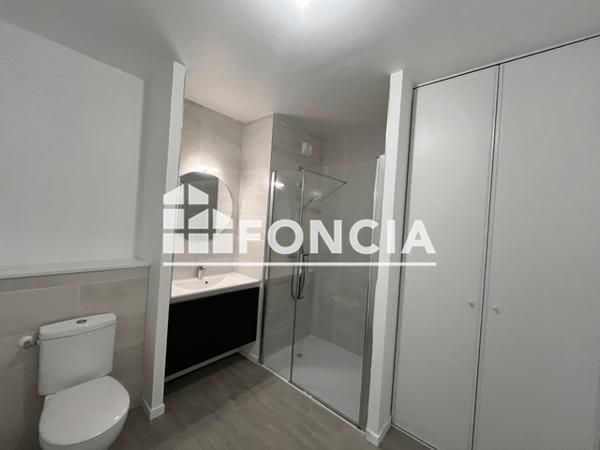 Location Appartement 3 pièces 62.84 m² - Laval 53000
