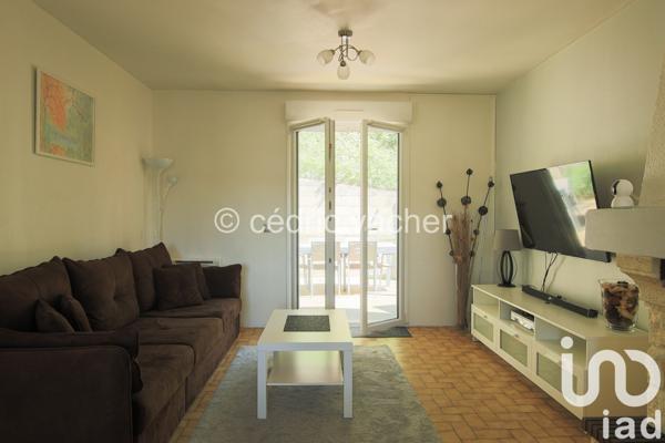 Maison 5 pièces de 100 m² à La Ville-du-Bois (91620)