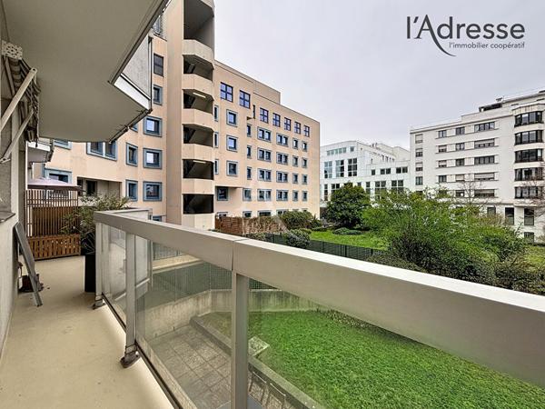 L'Adresse Immobilier - Élégant 3 pièces lumineux de 67 m² - Cave - Parking en sus