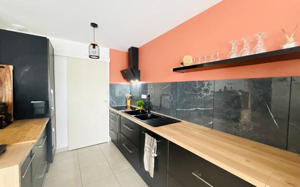 Maison à vendre    4 pièces •  Marsaz