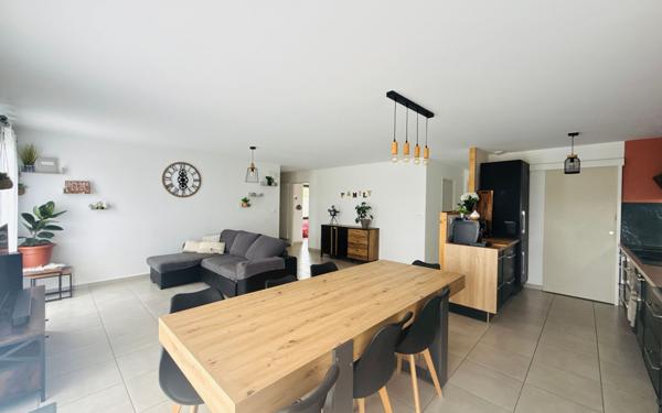 Maison à vendre    4 pièces •  Marsaz