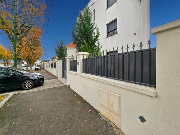 Immeuble 9 pièces - 240 m² Exclusivité efficity