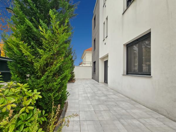 Immeuble 9 pièces - 240 m² Exclusivité efficity