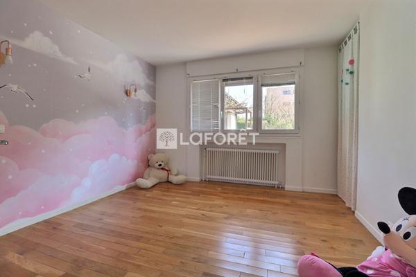 Achat maison près de LE PLESSIS TREVISE - 8 pièce(s) - 161 m² - 769 000 €