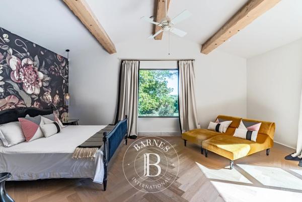 Valbonne, Villa 5 Chambres -  615 m² à vendre