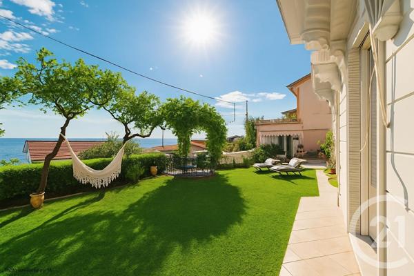 Maison à vendre  7 pièces - 169,70 m2 ROQUEBRUNE CAP MARTIN - 06