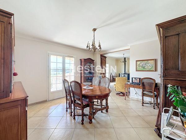 A Vendre maison 5 pièces 3 chambres de 141 m2