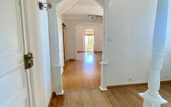 Appartement à vendre    1 pièce •  Le Castellet