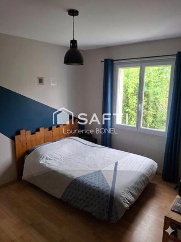 Une belle et spacieuse maison contemporaine