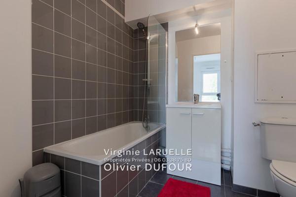 Mont-Saint-Aignan - Universités, appartement 1 chambre, cave et 2 places de parking