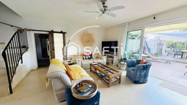 Maison mitoyenne d’un coté,3 chambres,1 bureau ,jardin