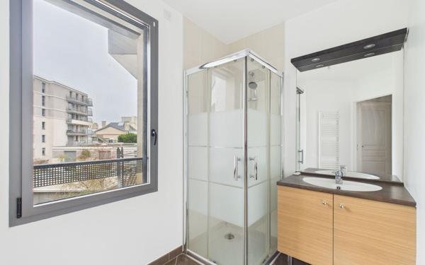 Appartement à vendre    2 pièces • 38 m2 Reims