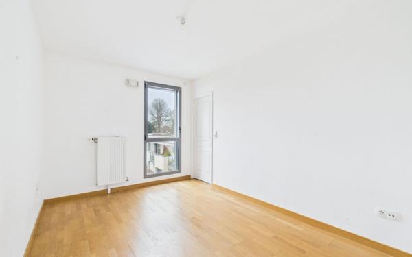 Appartement à vendre    2 pièces • 38 m2 Reims