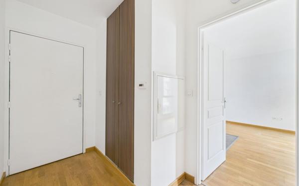 Appartement à vendre    2 pièces • 38 m2 Reims