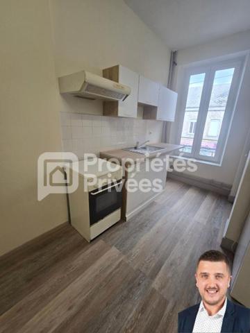 Immeuble Hirson 8 pièce(s) 120 m2
