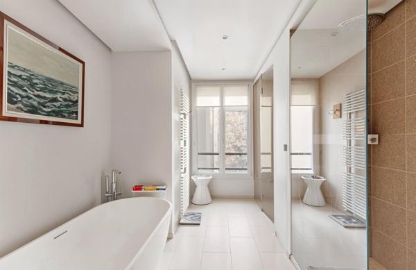 Maison à vendre  10 pièces - 324 m2 PARIS - 75006