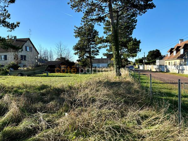 Vente Terrain600 m² - AGON COUTAINVILLE (50230)