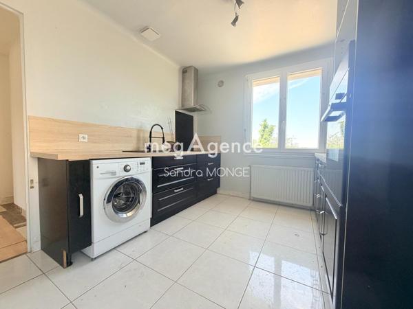 Maison à Auneau-Bleury-Saint-Symphorien, 28700 - 4 pièces 76m²