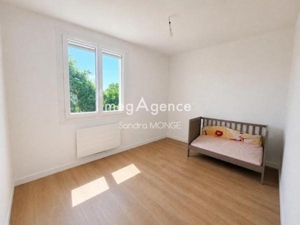 Maison à Auneau-Bleury-Saint-Symphorien, 28700 - 4 pièces 76m²