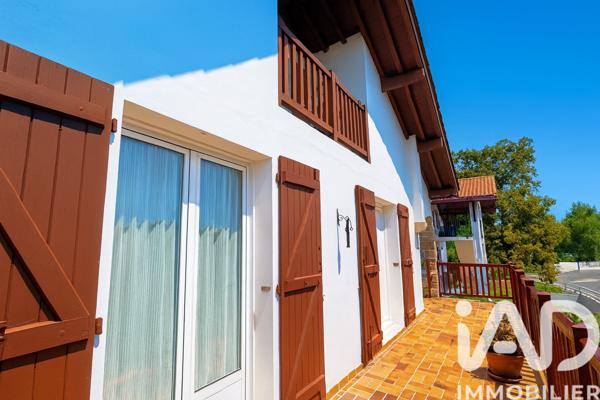 Maison à vendre 11 pièces 224 m² Hendaye