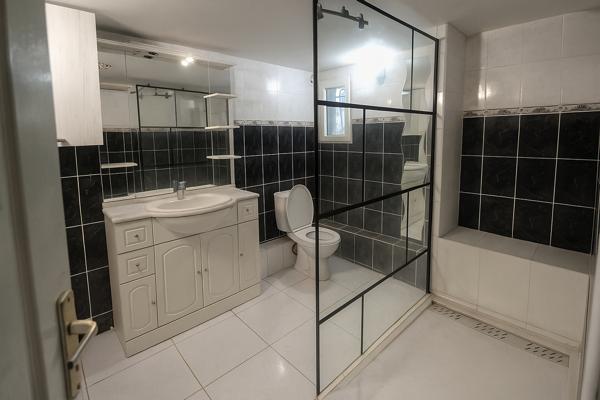 Maison Puget Sur Argens 7 pièce(s) 154m2